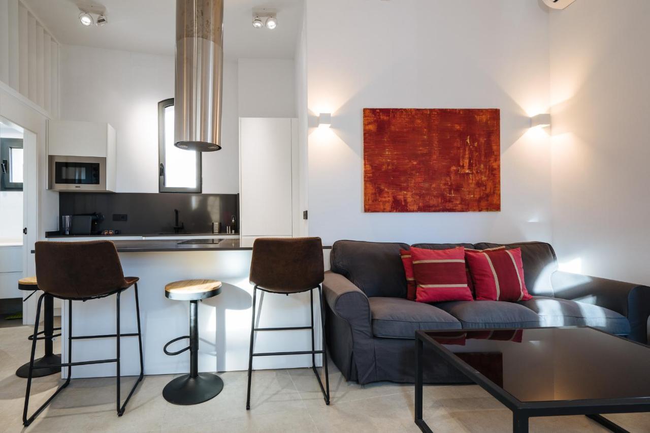 Apartamentos Montevideo 6 Seville Luaran gambar