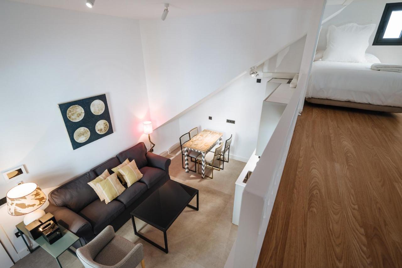Apartamentos Montevideo 6 Seville Luaran gambar
